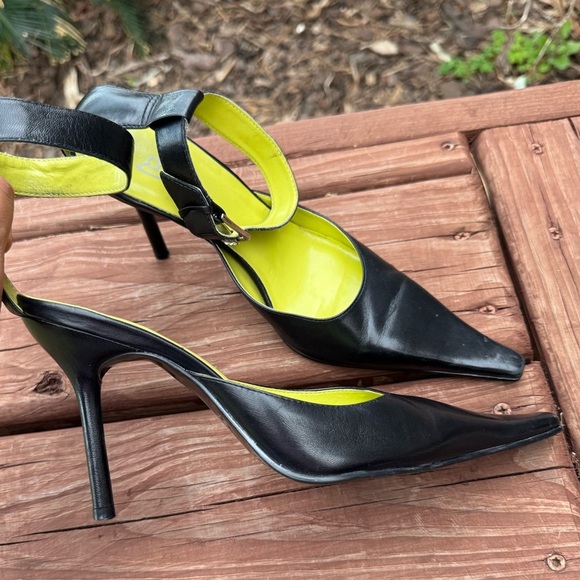 Vintage Y2K Leather 90s pointed  heels by Diba Size 7 - Picture 6 of 6
